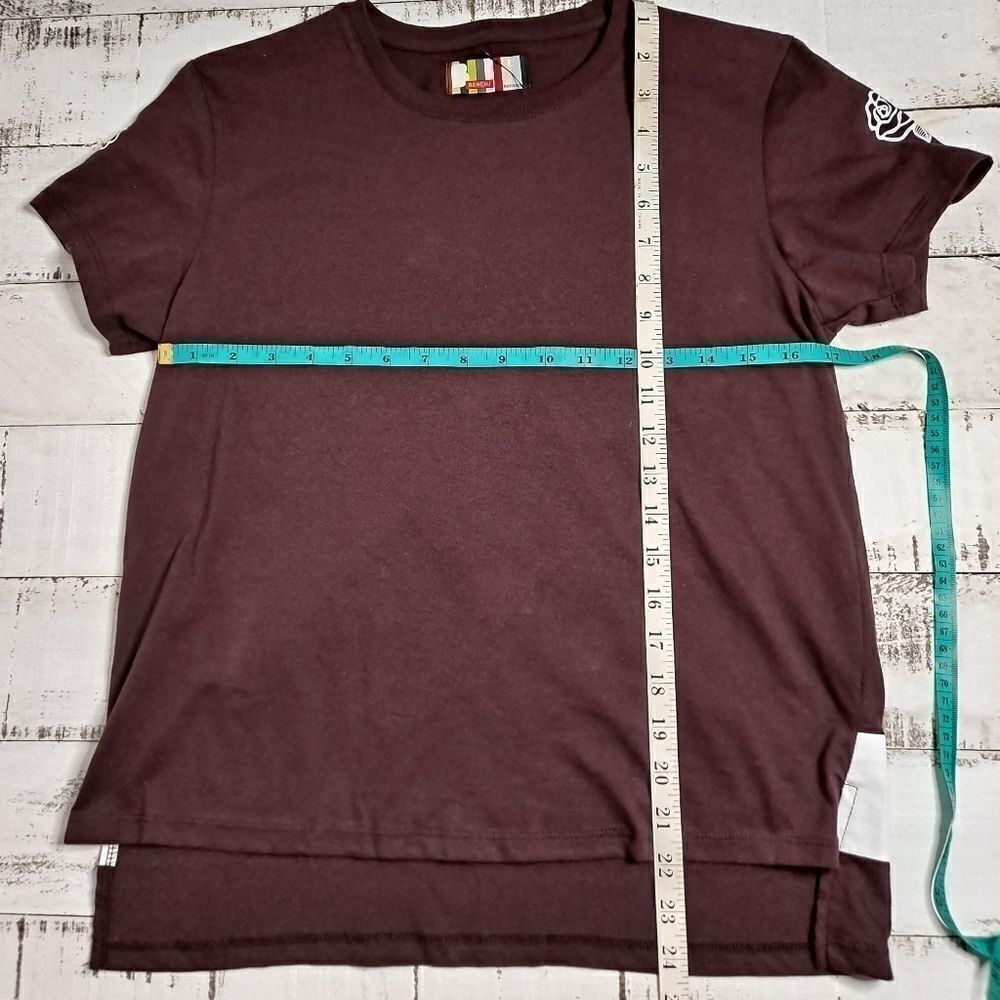 Bench Mark Tee - Picture 5 of 6